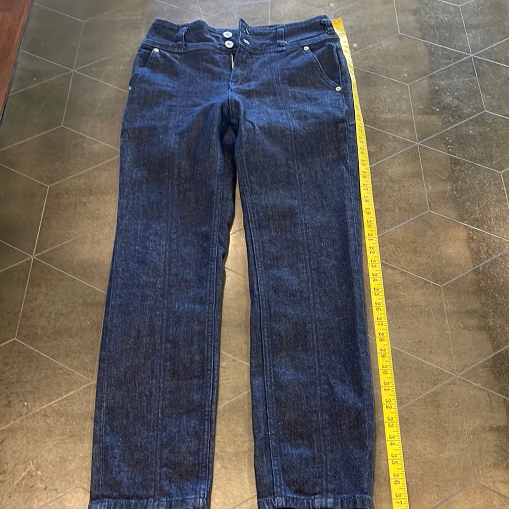 Straight leg blue jeans size 26 w/ 38” L.